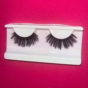 Lashes sale